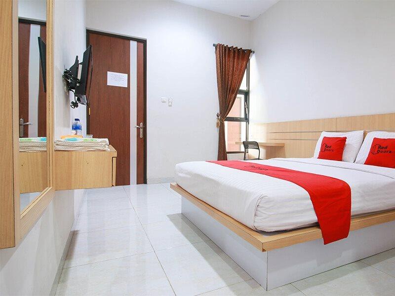 Reddoorz Syariah Near Universitas Jenderal Soedirman Purwokerto Exterior photo