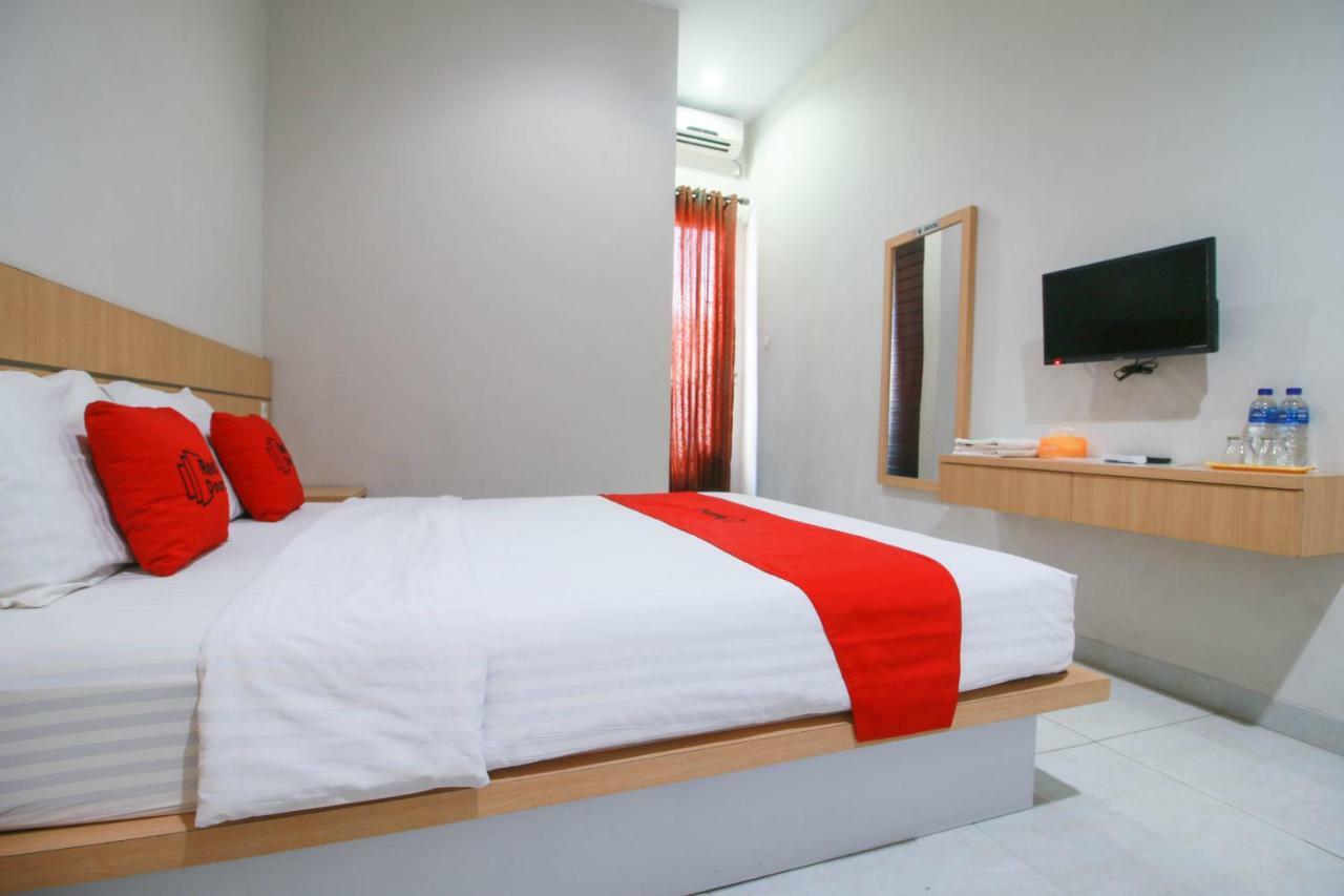Reddoorz Syariah Near Universitas Jenderal Soedirman Purwokerto Exterior photo